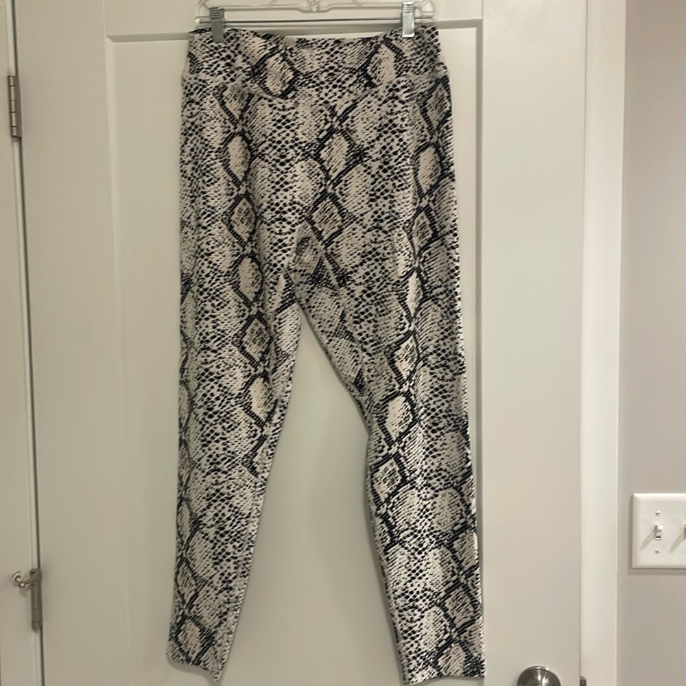 Balance Athletica Ascend Legging Kingdom Collection in Python